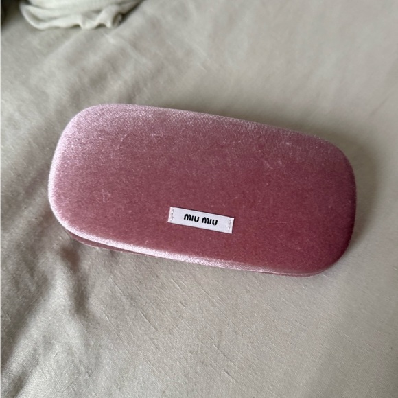 Miu Miu Regard Sunglasses Black/Brown - Picture 4 of 12